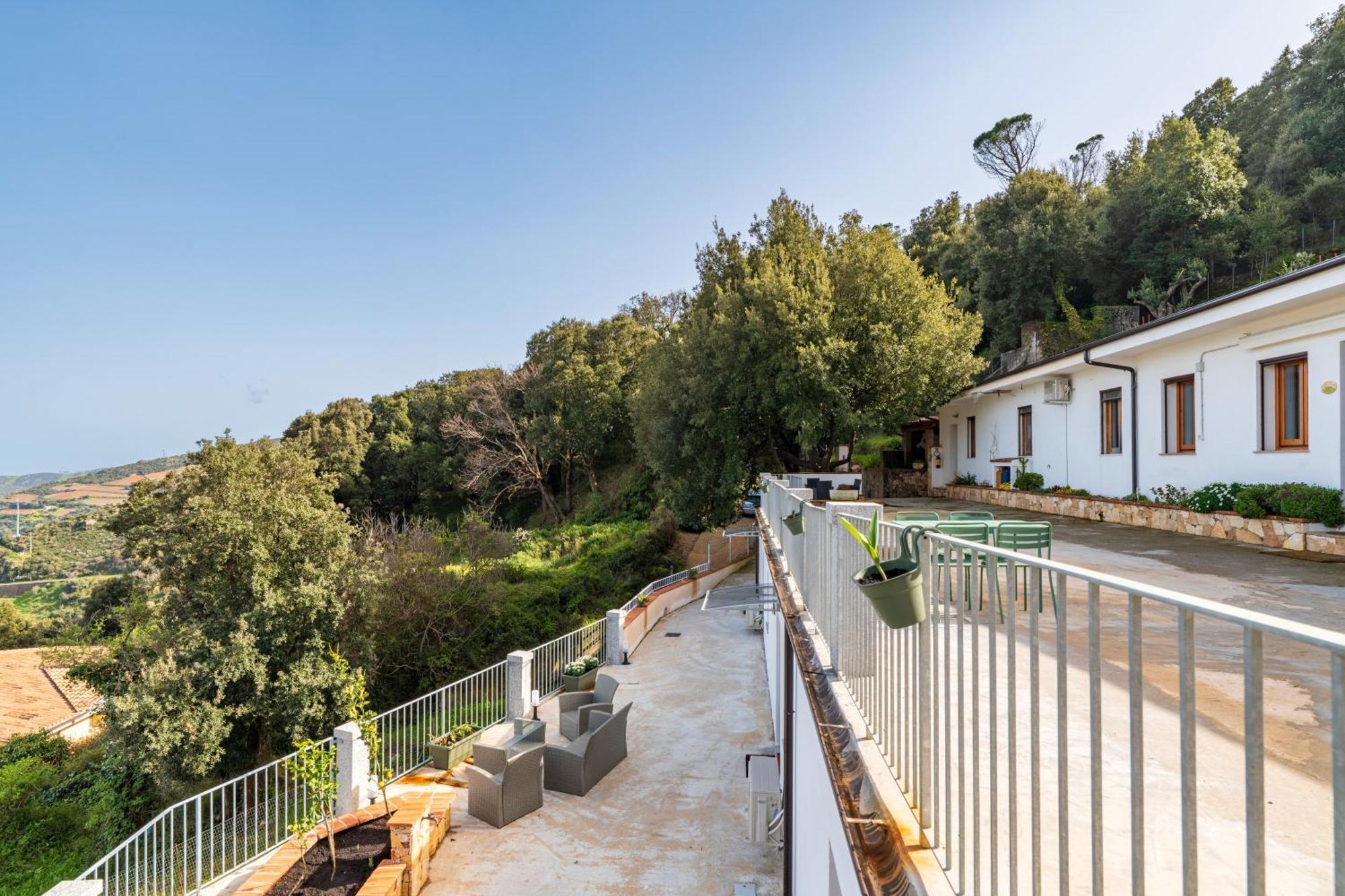 Casa Jerzu S'Essia De Su Santuヴィラ エクステリア 写真